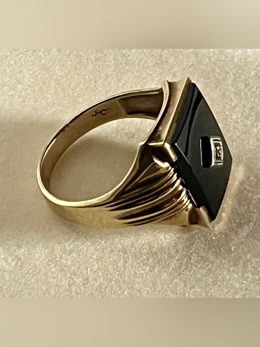 Estate Men’s Ring  | 10k Gold, Onyx & Diamond | Davidson & Son’s | Size 12 1/4 - Picture 6 of 13
